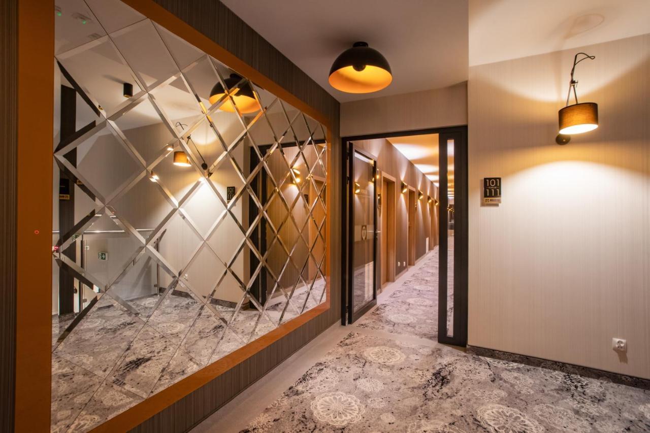 Hotel Holistic Solec-Zdrój Exterior foto